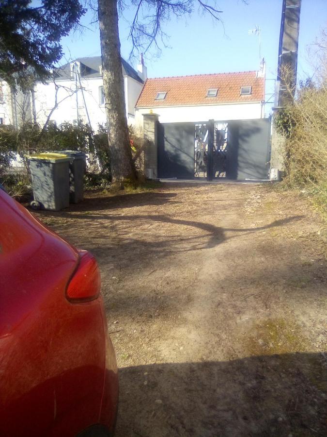 Les Ecureuils Bourguignons Apartment Montchanin Exterior foto