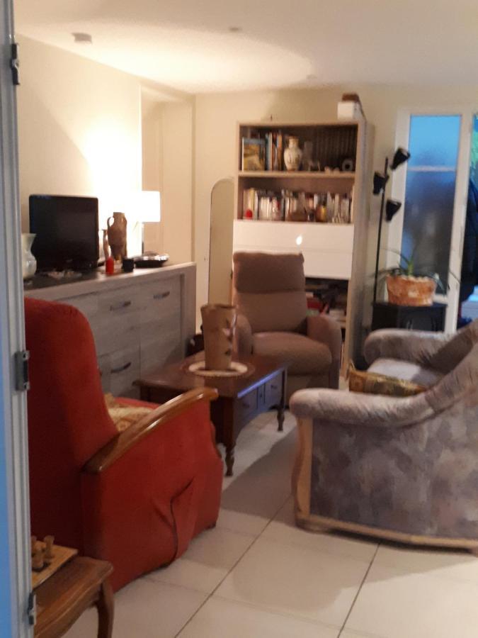Les Ecureuils Bourguignons Apartment Montchanin Exterior foto