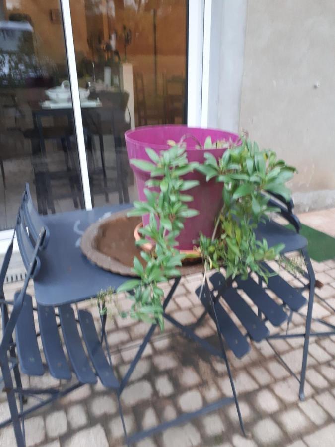 Les Ecureuils Bourguignons Apartment Montchanin Exterior foto